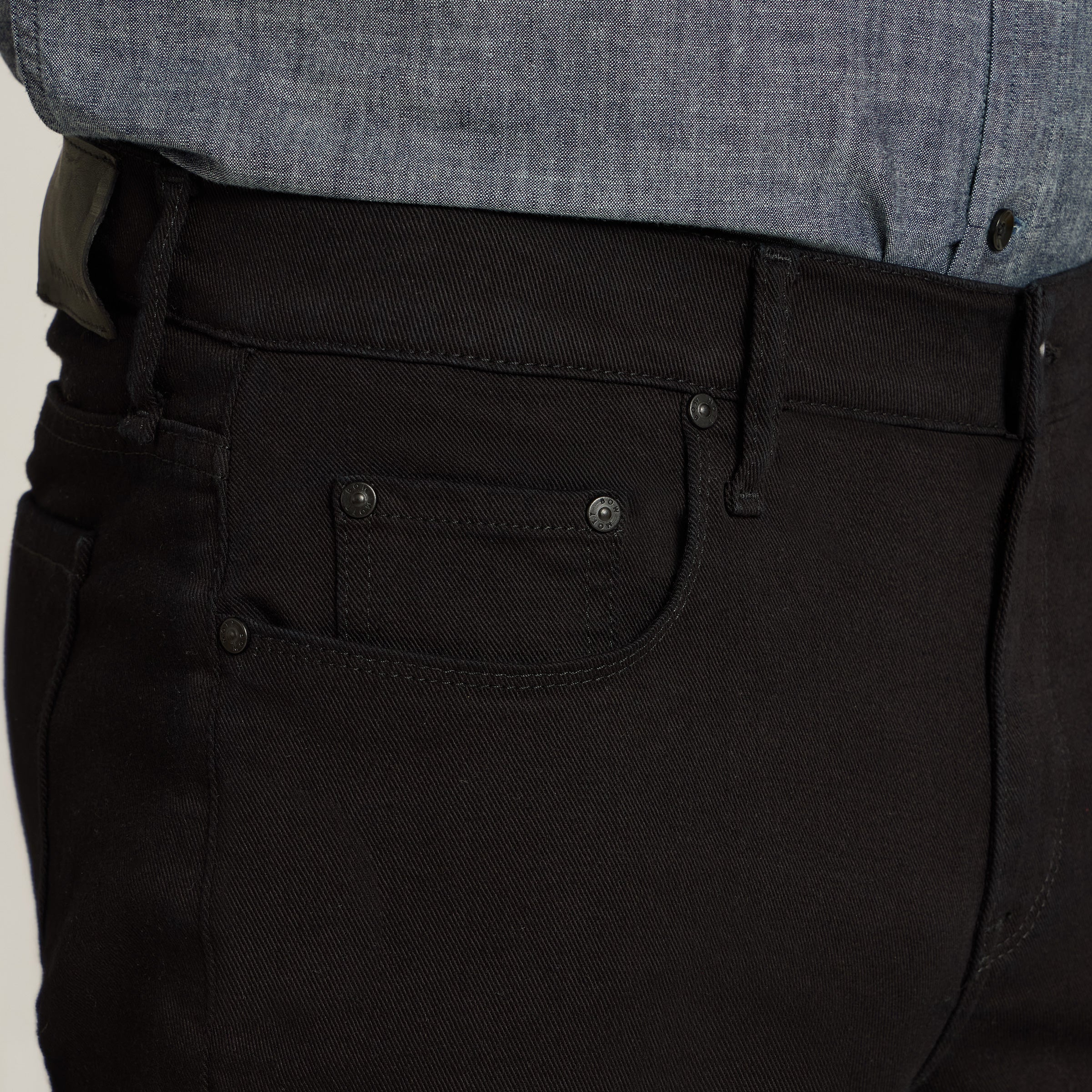 Men wearing Black Straight Jay Jeans