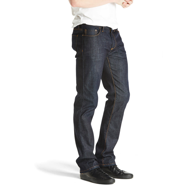 Men wearing Dark Blue Straight Crosby Jeans