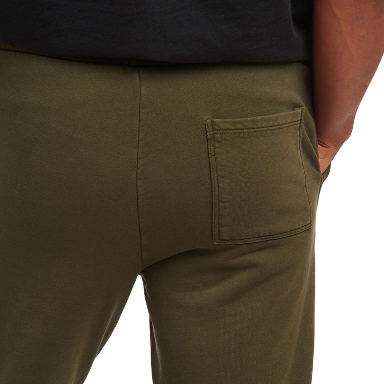 Men wearing Vert Militaire The French Terry Sweatpant Hooper