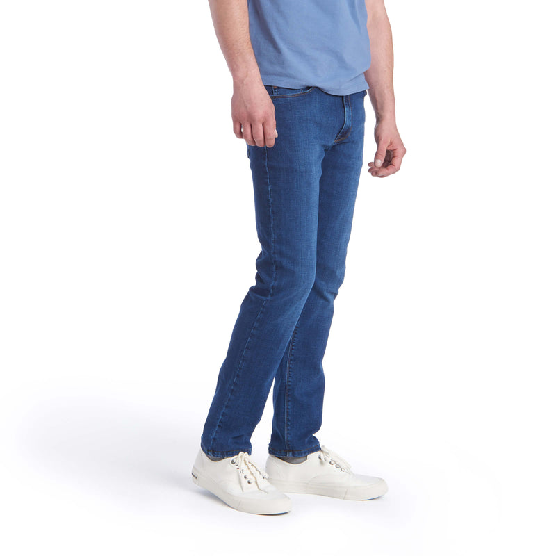 Men wearing Bleu Médium Slim Watt Jeans