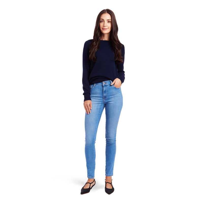 Women wearing Bleu Clair High Rise Skinny Jane Jeans
