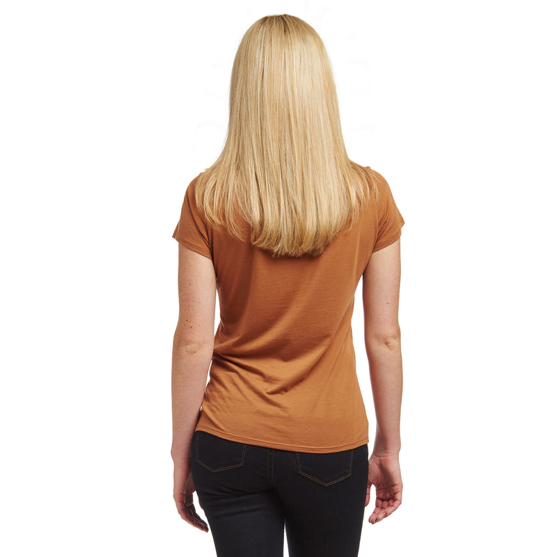 Women wearing Cardamome Fitted V-Neck Marcy Tee