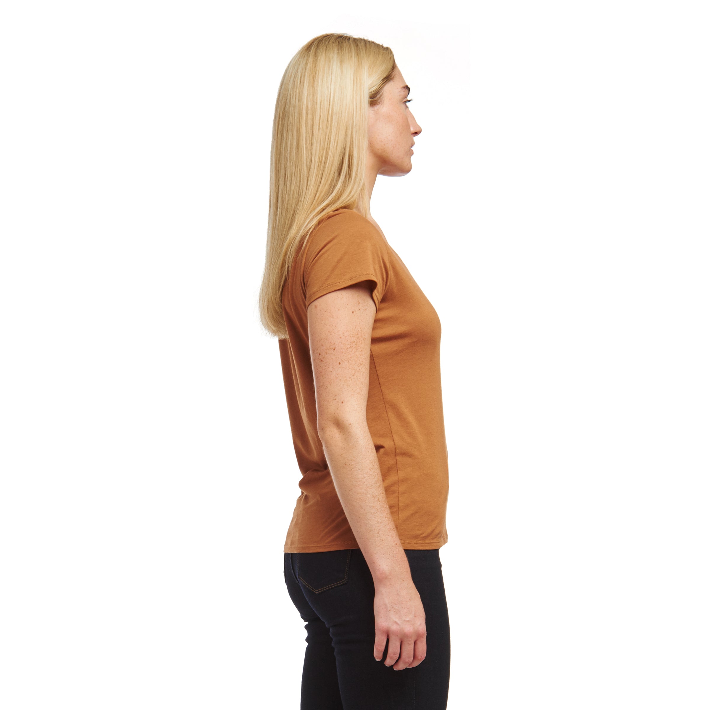 Women wearing Cardamome Fitted V-Neck Marcy Tee