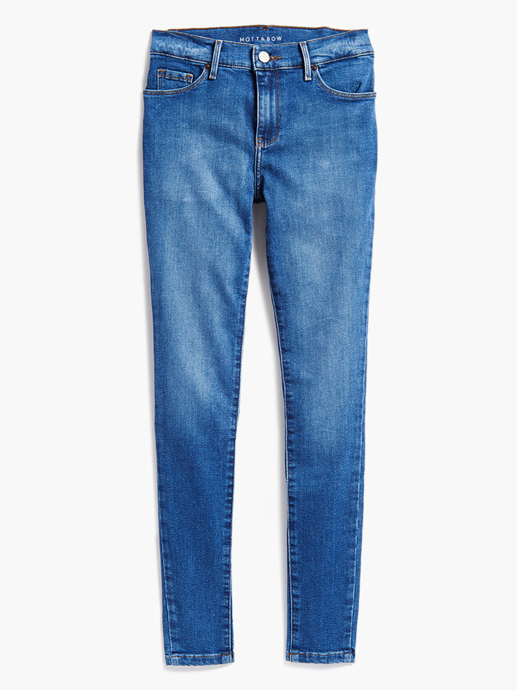Women wearing Azul medio/claro High Rise Skinny Beekman Jeans