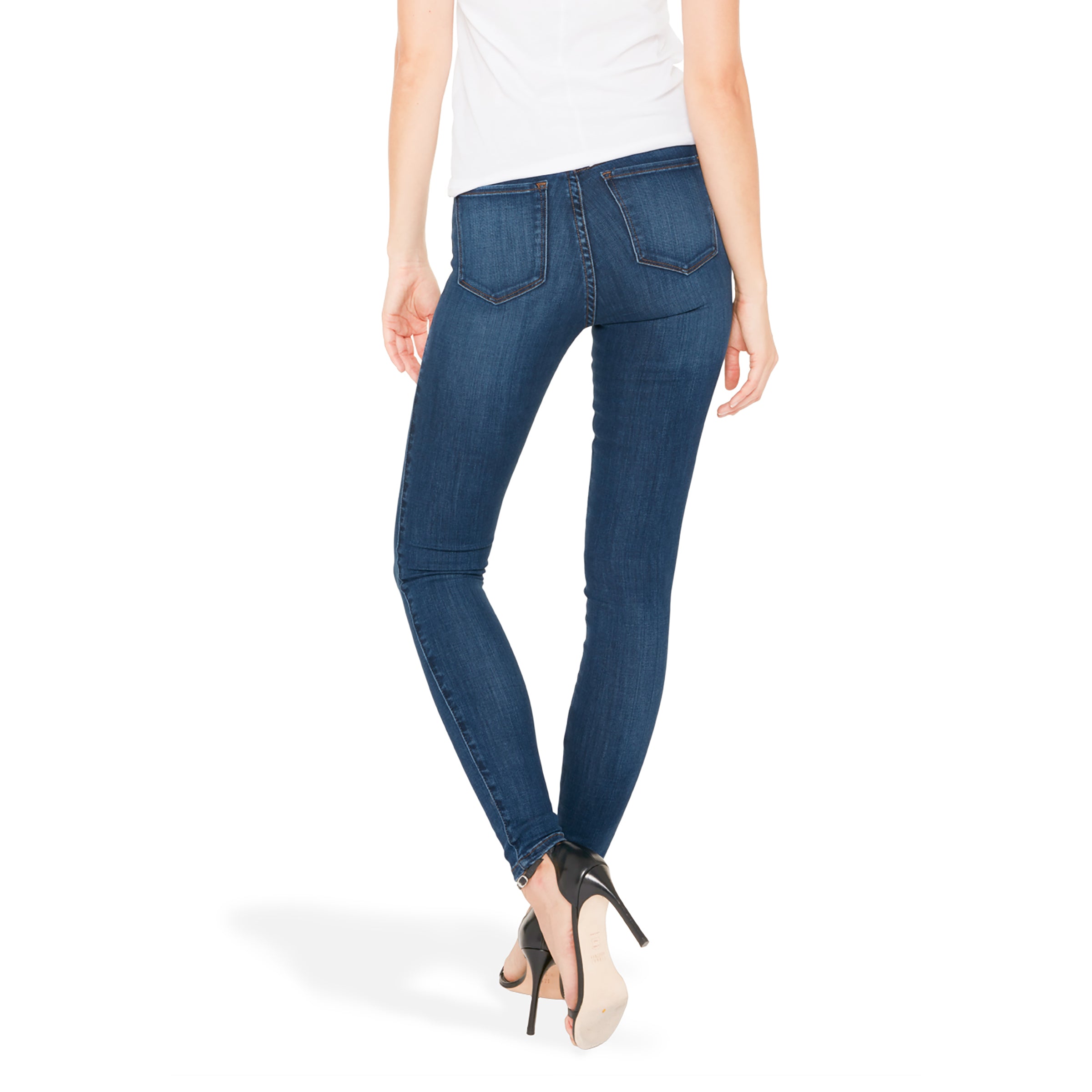 Women wearing Bleu Médium High Rise Skinny Jane Jeans