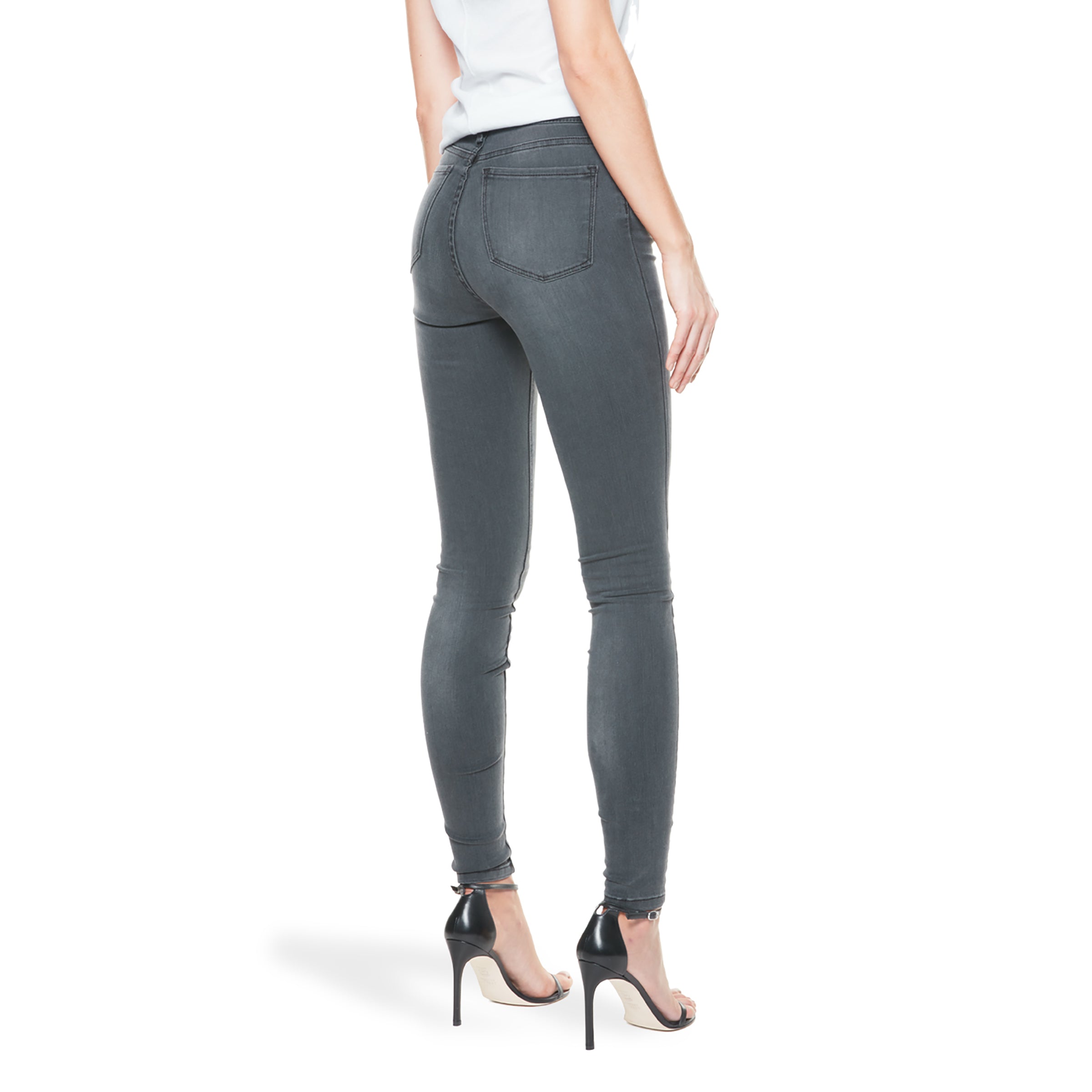 Women wearing Gris medio High Rise Skinny Orchard Jeans