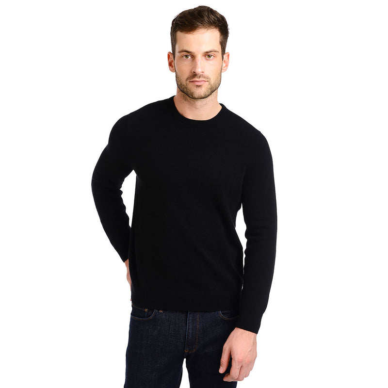 Men wearing Noir Classic Cashmere Crew Bergen Sweater
