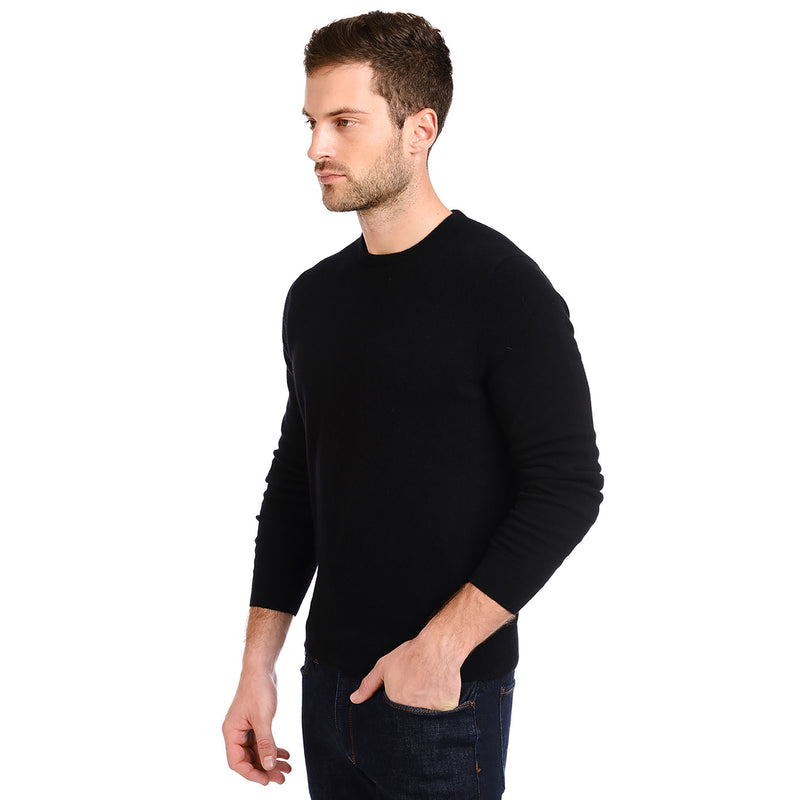 Men wearing Noir Classic Cashmere Crew Bergen Sweater