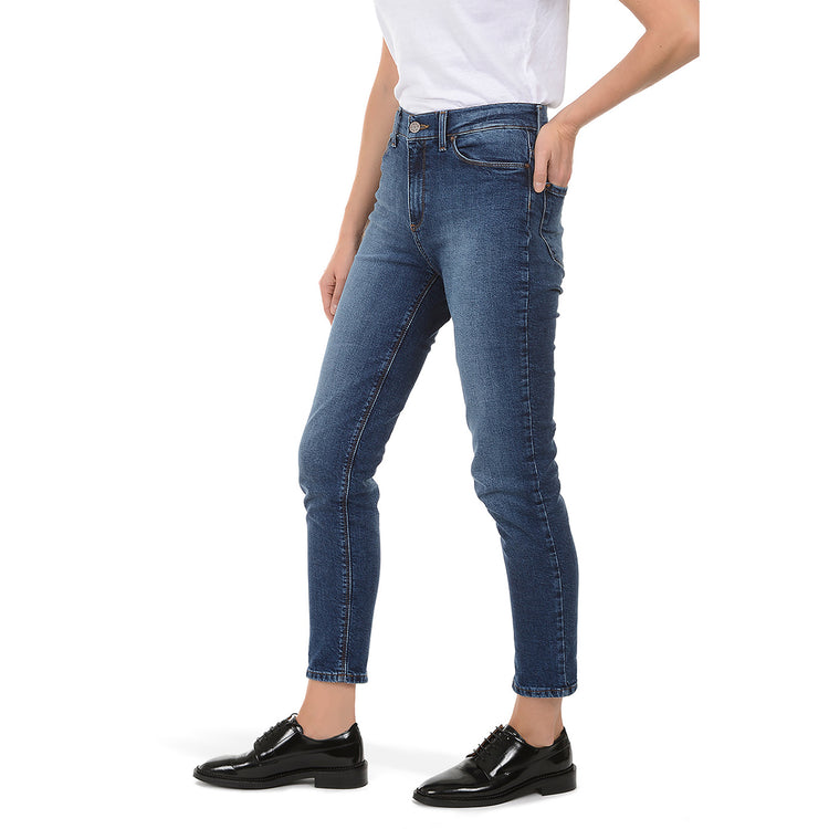 Women wearing Medium/Dark Blue Mom Ridge Jeans