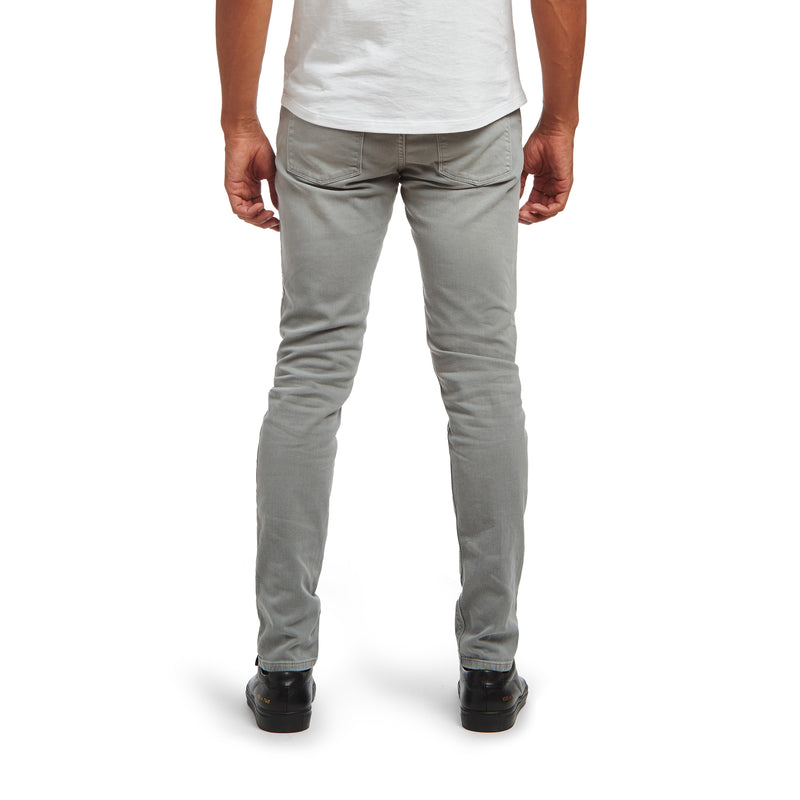 Men wearing Gris claro Skinny Mercer Jeans