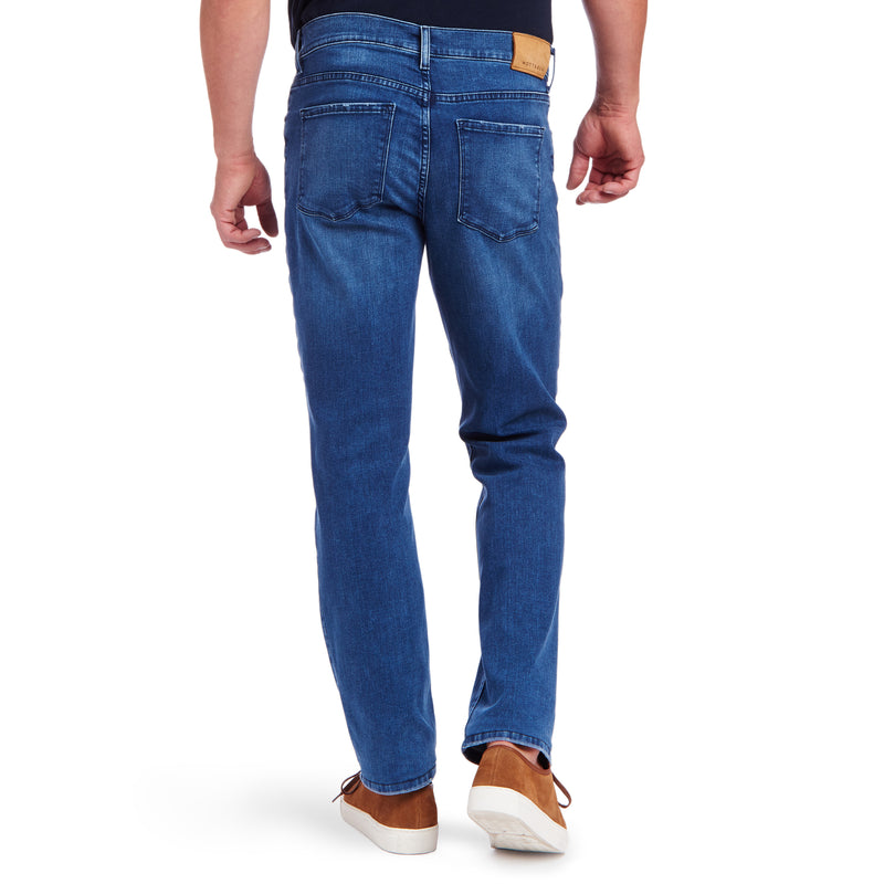 Men wearing Bleu Médium Straight Staple Jeans