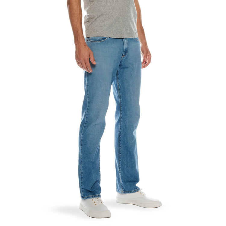 Men wearing Light Blue Straight Benson Jeans