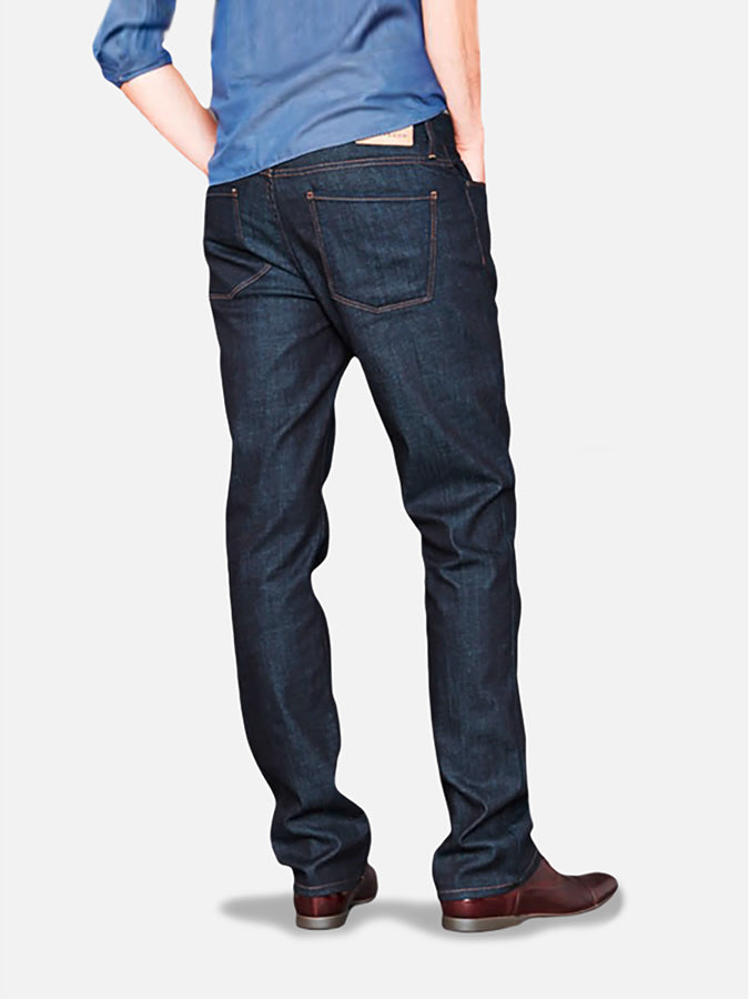 Men wearing Dark Blue Straight Mosco Jeans