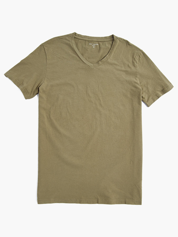 Men wearing Army Green Classic V-Neck Driggs